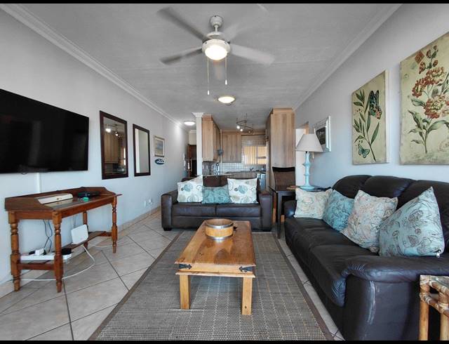 2 BEDROOM APARTMENT FOR SALE IN JEFFREYS BAY CENTRAL